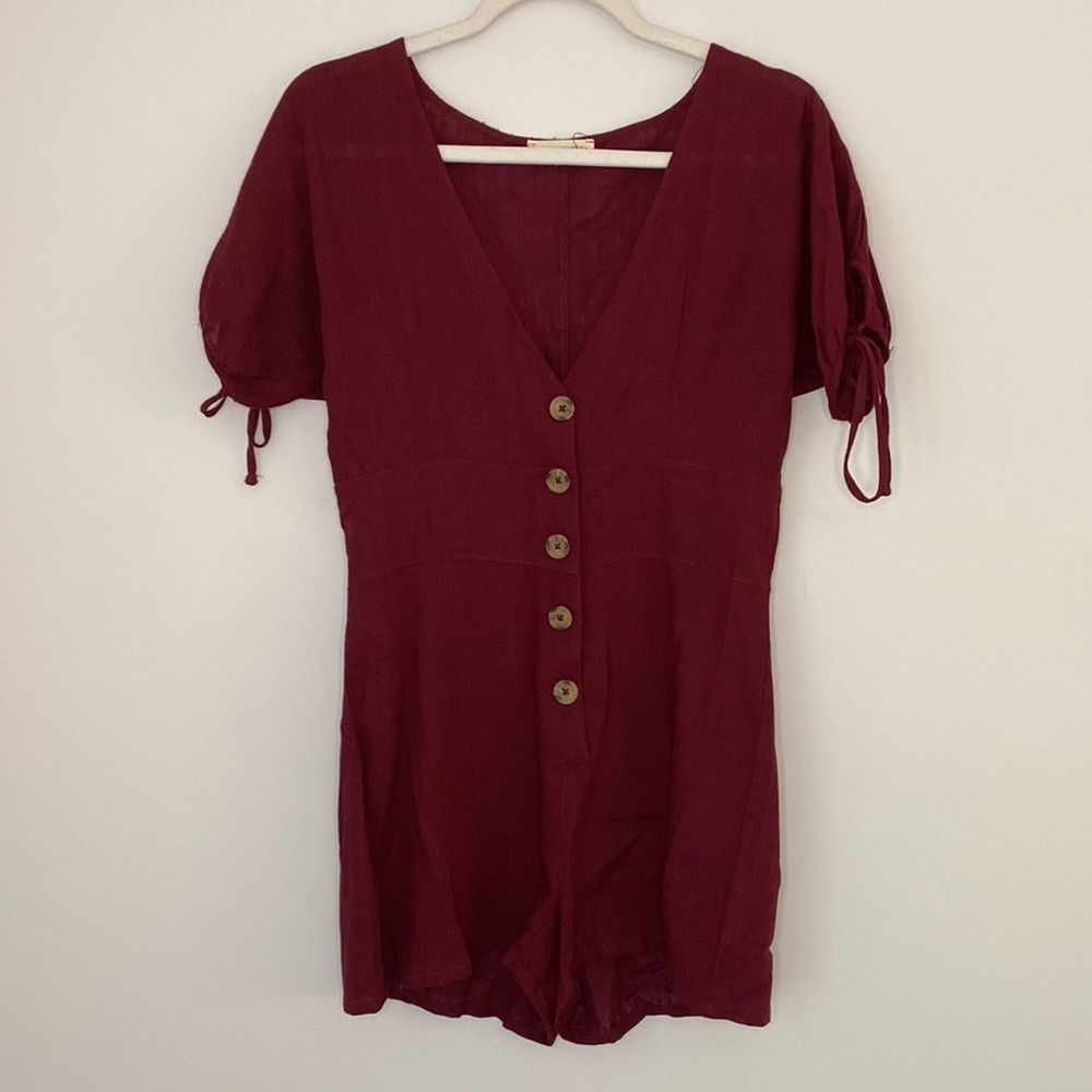LA Hearts Red Short Sleeved Linen Romper Size Medium